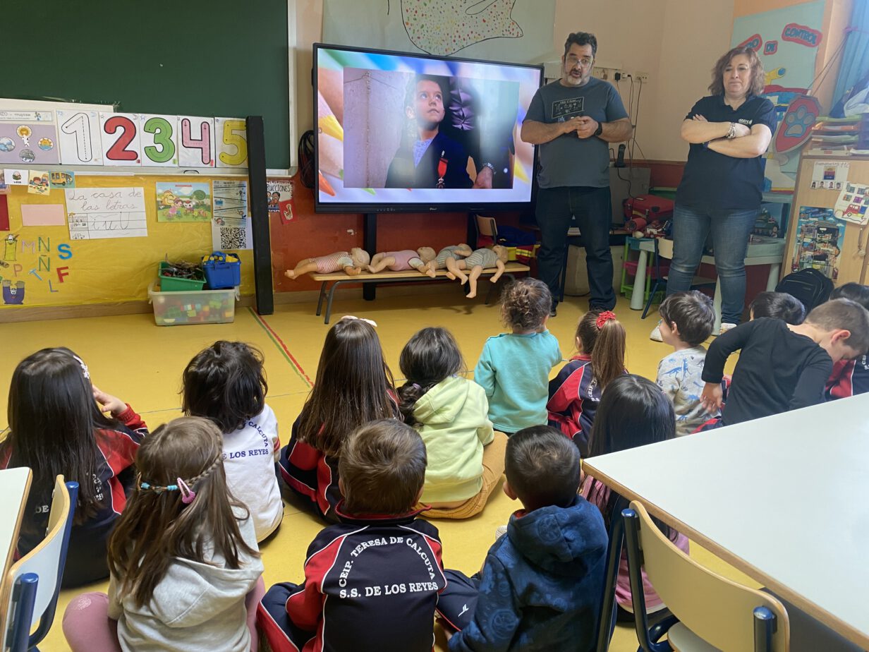 Papel Crucial de los Padres y los Colegios en la Formación en RCP